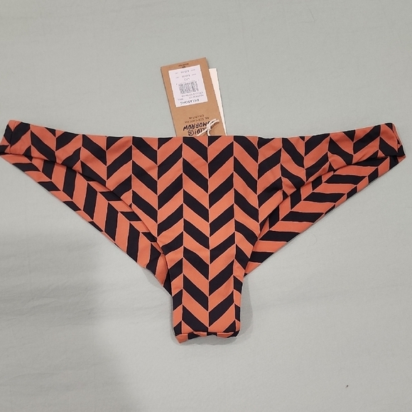 Billabong Cross Step Orange and Black Mini Bikini Bottoms - Picture 3 of 8